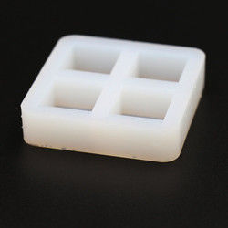 गंध रहित सिलिकॉन स्क्वायर आइस क्यूब ट्रे ब्लॉक मोल्ड 60x60x15mm बहुउपयोगी