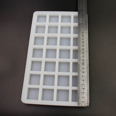 पारदर्शक चॉकलेट सिलिकॉन कैंडी मोल्ड 28 कैविटी 26x16x1.5cm