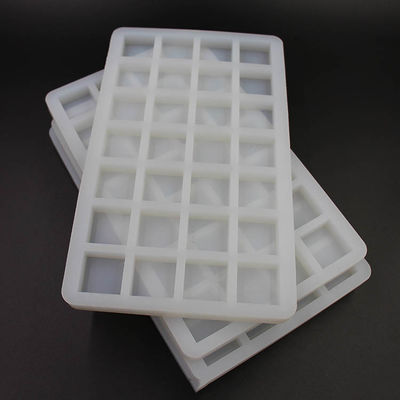 पारदर्शक चॉकलेट सिलिकॉन कैंडी मोल्ड 28 कैविटी 26x16x1.5cm