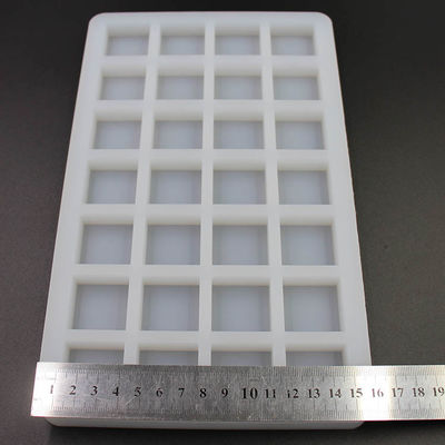 पारदर्शक चॉकलेट सिलिकॉन कैंडी मोल्ड 28 कैविटी 26x16x1.5cm